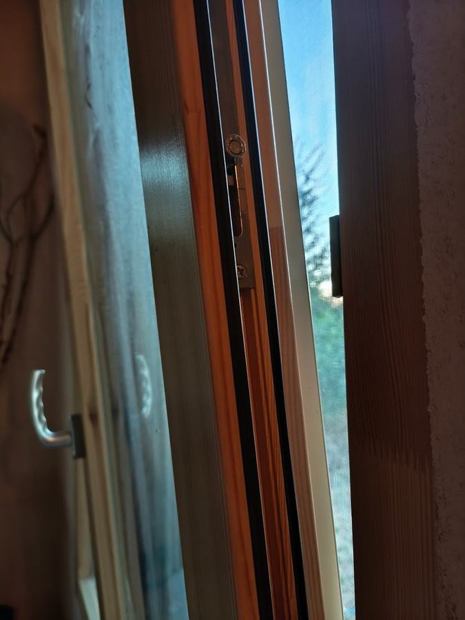 מנגנון נטוי נפתח מקרוב